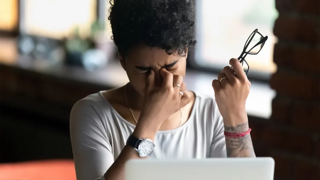 How To Prevent Eye Strain From Reading